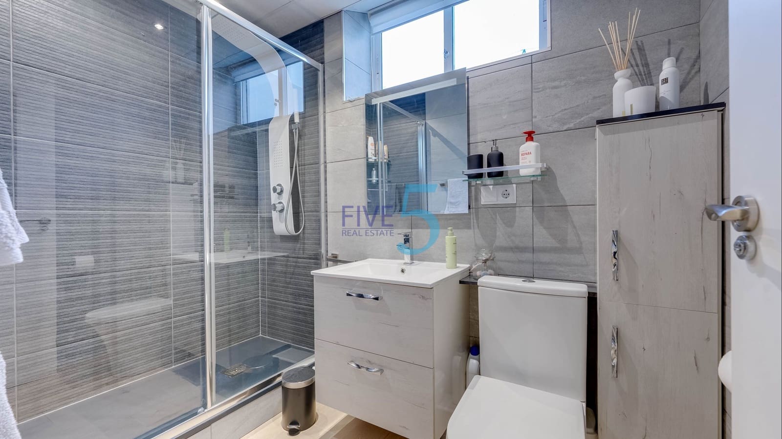 3 bedroom Villa for sale in Daya Nueva with pool - € 325,000 (Ref: 10120601)