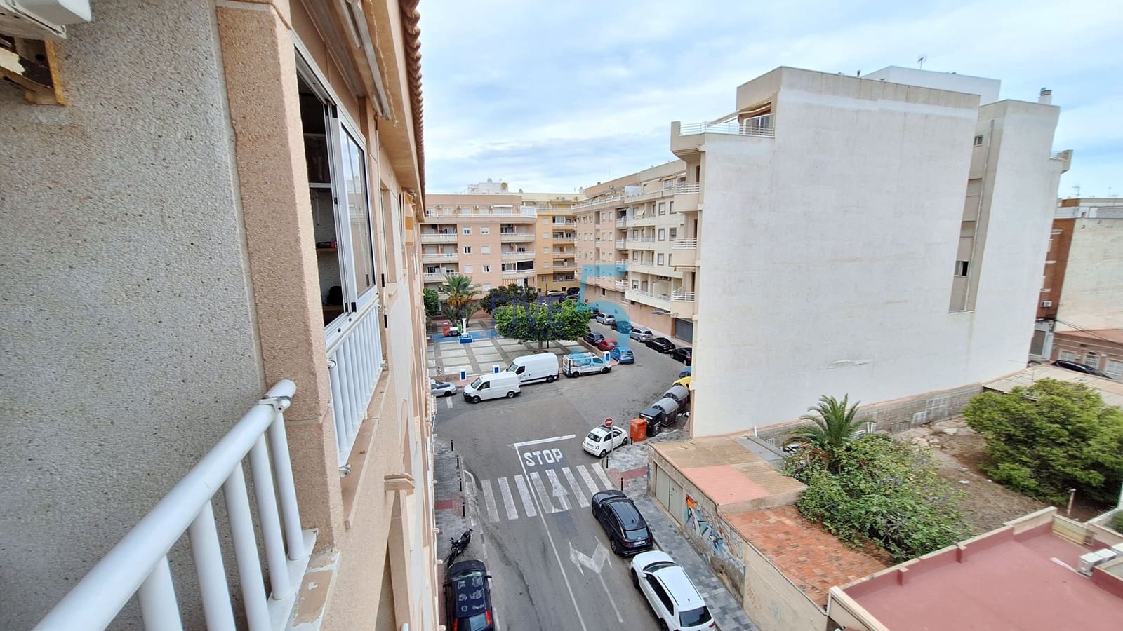 2 sypialnia Apartament na sprzedaż w Torrevieja z basenem - 124 000 € (Ref: 10121168)