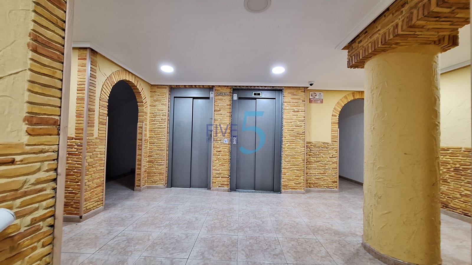 2 sypialnia Apartament na sprzedaż w Torrevieja z basenem - 124 000 € (Ref: 10121168)