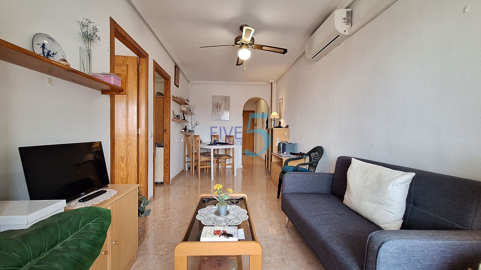 2 sypialnia Apartament na sprzedaż w Torrevieja z basenem - 124 000 € (Ref: 10121168)