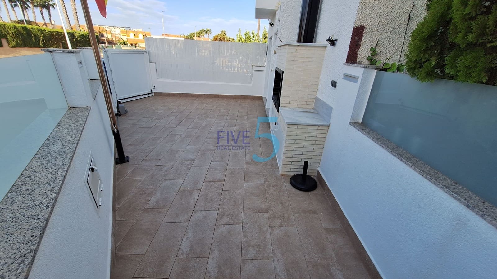 2 makuuhuone Paritalo myytävänä paikassa Santiago de la Ribera mukana 
autotalli - 259 000 € (Ref: 10124676)