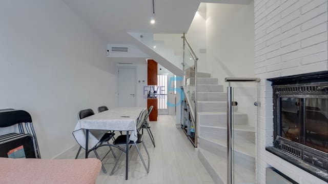 Pareado de 2 habitaciones en Santiago de la Ribera, San Javier en venta con garaje - 259.000 € (Ref: 10124676)
