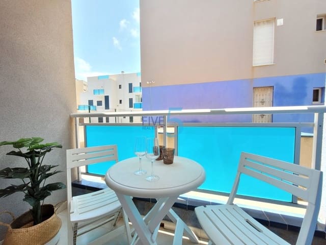 2 quarto Apartamento para venda em Torrevieja com piscina - 165 000 € (Ref: 10124677)
