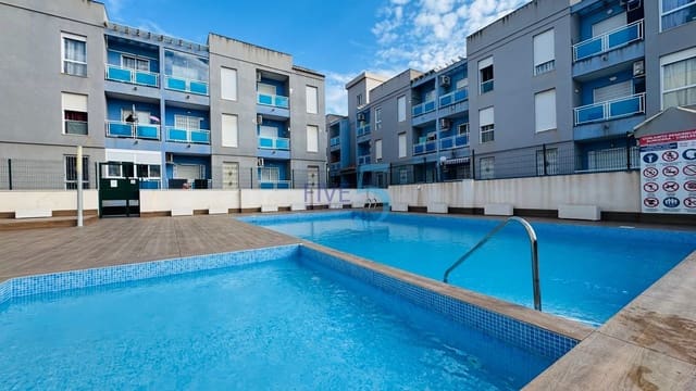 2 quarto Apartamento para venda em Torrevieja com piscina - 165 000 € (Ref: 10124677)