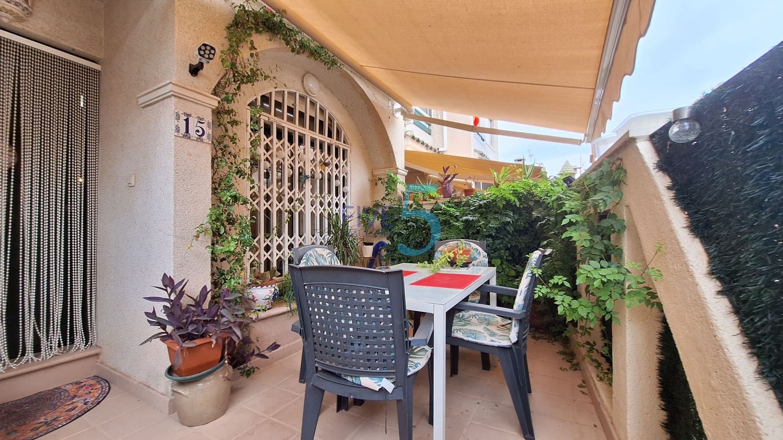 2 slaapkamer Halfvrijstaande villa te koop in San Fulgencio met zwembad garage - € 148.000 (Ref: 10130515)