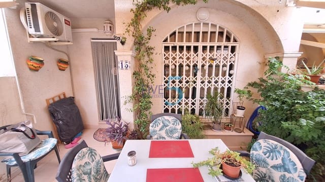 2 slaapkamer Halfvrijstaande villa te koop in San Fulgencio met zwembad garage - € 148.000 (Ref: 10130515)