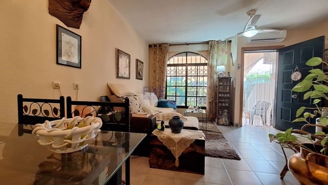 2 slaapkamer Halfvrijstaande villa te koop in San Fulgencio met zwembad garage - € 148.000 (Ref: 10130515)