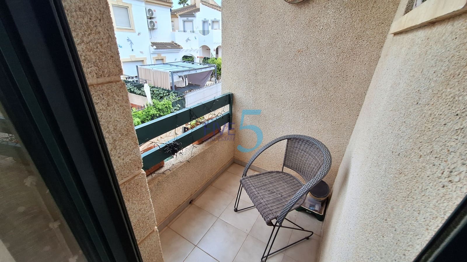 2 slaapkamer Halfvrijstaande villa te koop in San Fulgencio met zwembad garage - € 148.000 (Ref: 10130515)