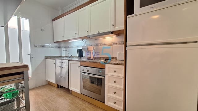 3 makuuhuone Omakotitalo myytävänä paikassa San Pedro del Pinatar mukana uima-altaan - 195 000 € (Ref: 10130516)