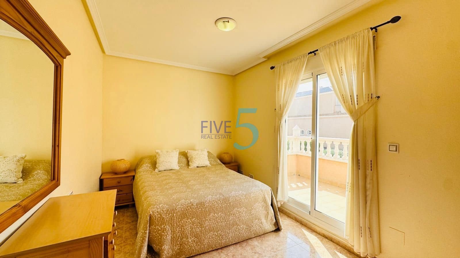 3 camera da letto Casa in vendita in Torre de la Horadada con piscina garage - 289.000 € (Rif: 10130671)