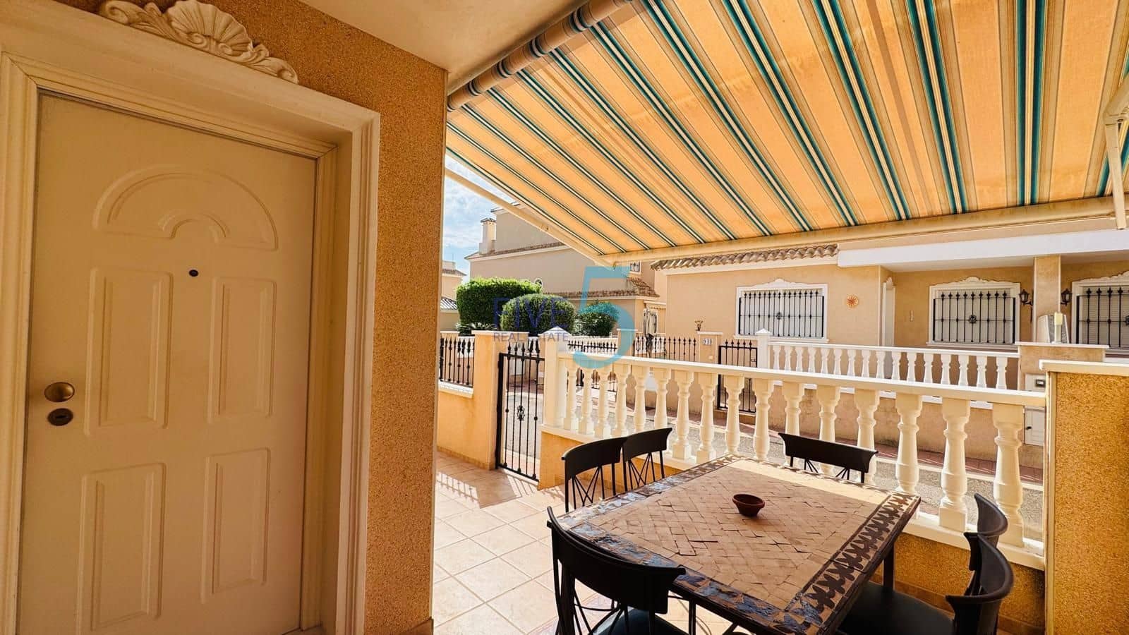 3 camera da letto Casa in vendita in Torre de la Horadada con piscina garage - 289.000 € (Rif: 10130671)