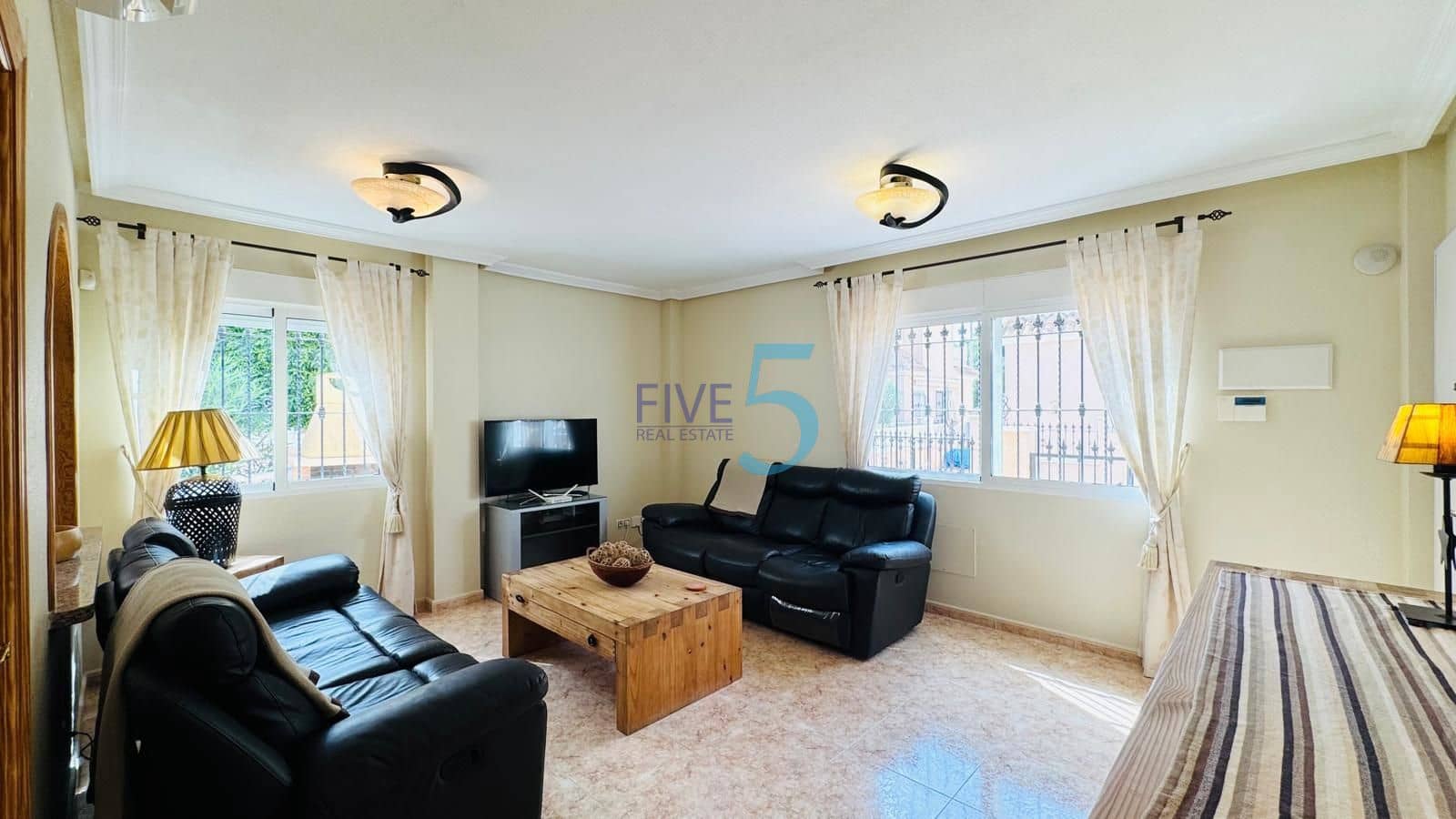 3 camera da letto Casa in vendita in Torre de la Horadada con piscina garage - 289.000 € (Rif: 10130671)