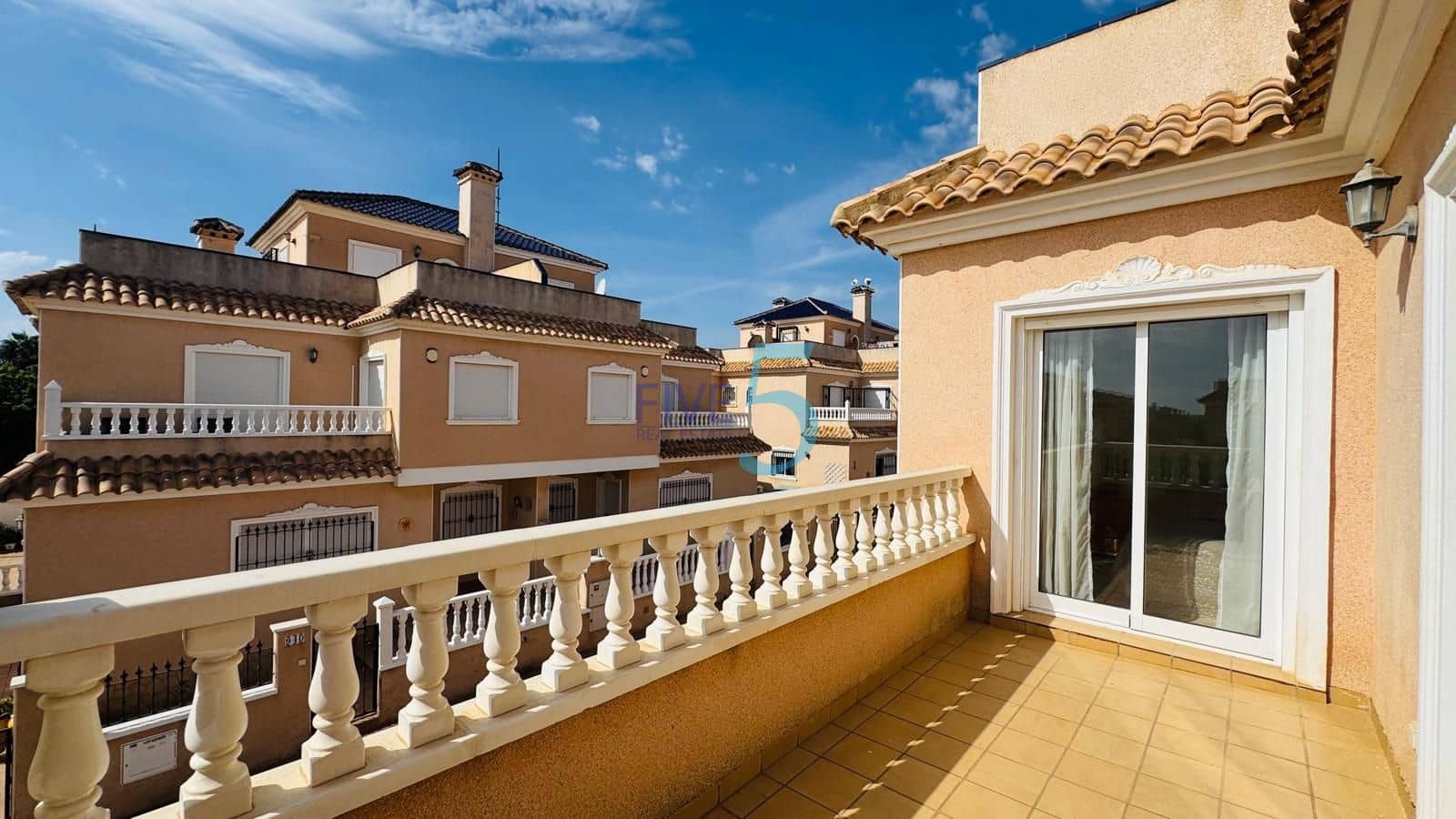 3 camera da letto Casa in vendita in Torre de la Horadada con piscina garage - 289.000 € (Rif: 10130671)
