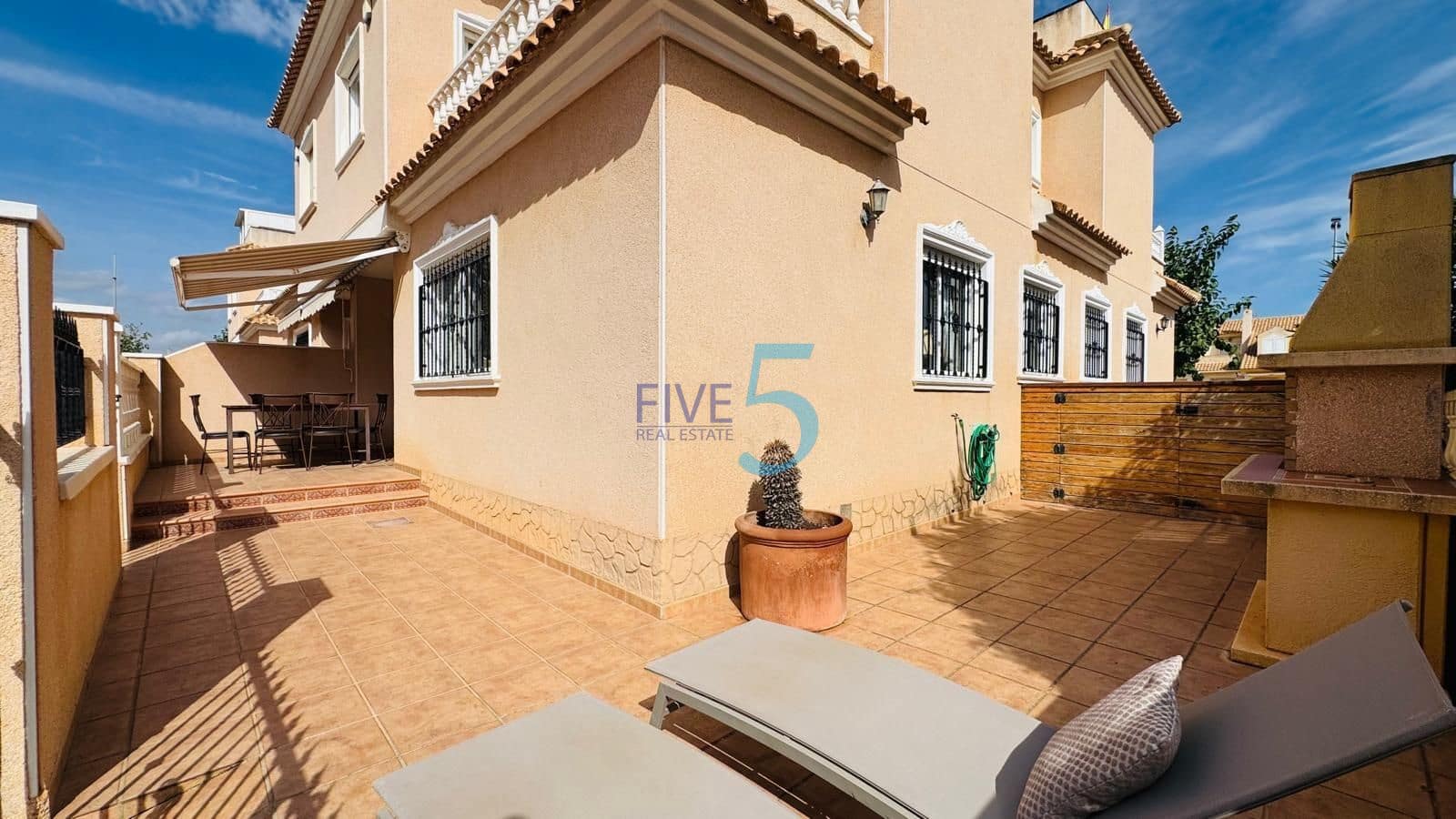 3 camera da letto Casa in vendita in Torre de la Horadada con piscina garage - 289.000 € (Rif: 10130671)