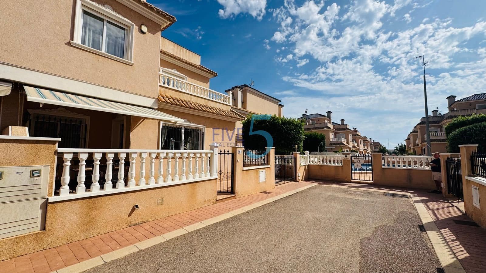 3 camera da letto Casa in vendita in Torre de la Horadada con piscina garage - 289.000 € (Rif: 10130671)