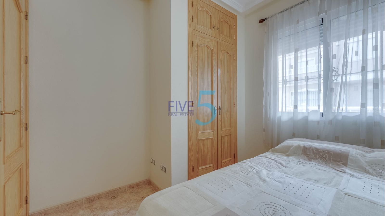 3 bedroom Townhouse for sale in Torre de la Horadada with pool garage - € 289,000 (Ref: 10130671)