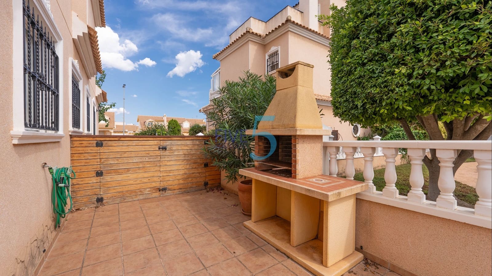 3 bedroom Townhouse for sale in Torre de la Horadada with pool garage - € 289,000 (Ref: 10130671)