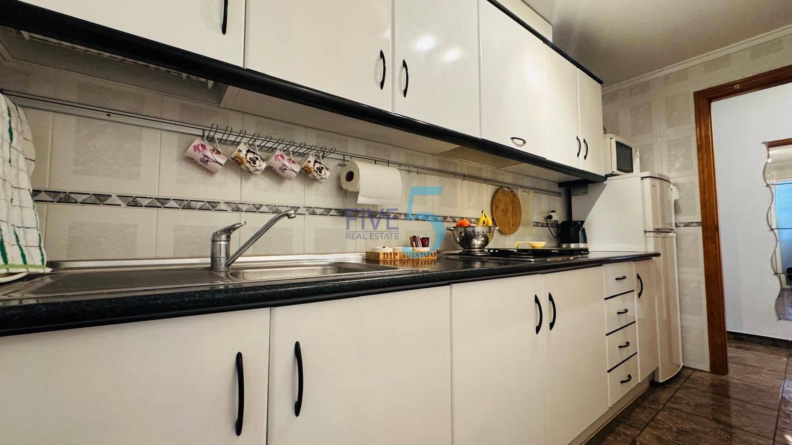 3 quarto Apartamento para venda em Torrevieja com piscina - 259 000 € (Ref: 10132119)