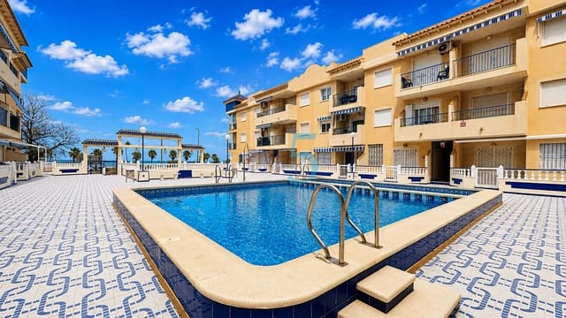 3 quarto Apartamento para venda em Torrevieja com piscina - 259 000 € (Ref: 10132119)