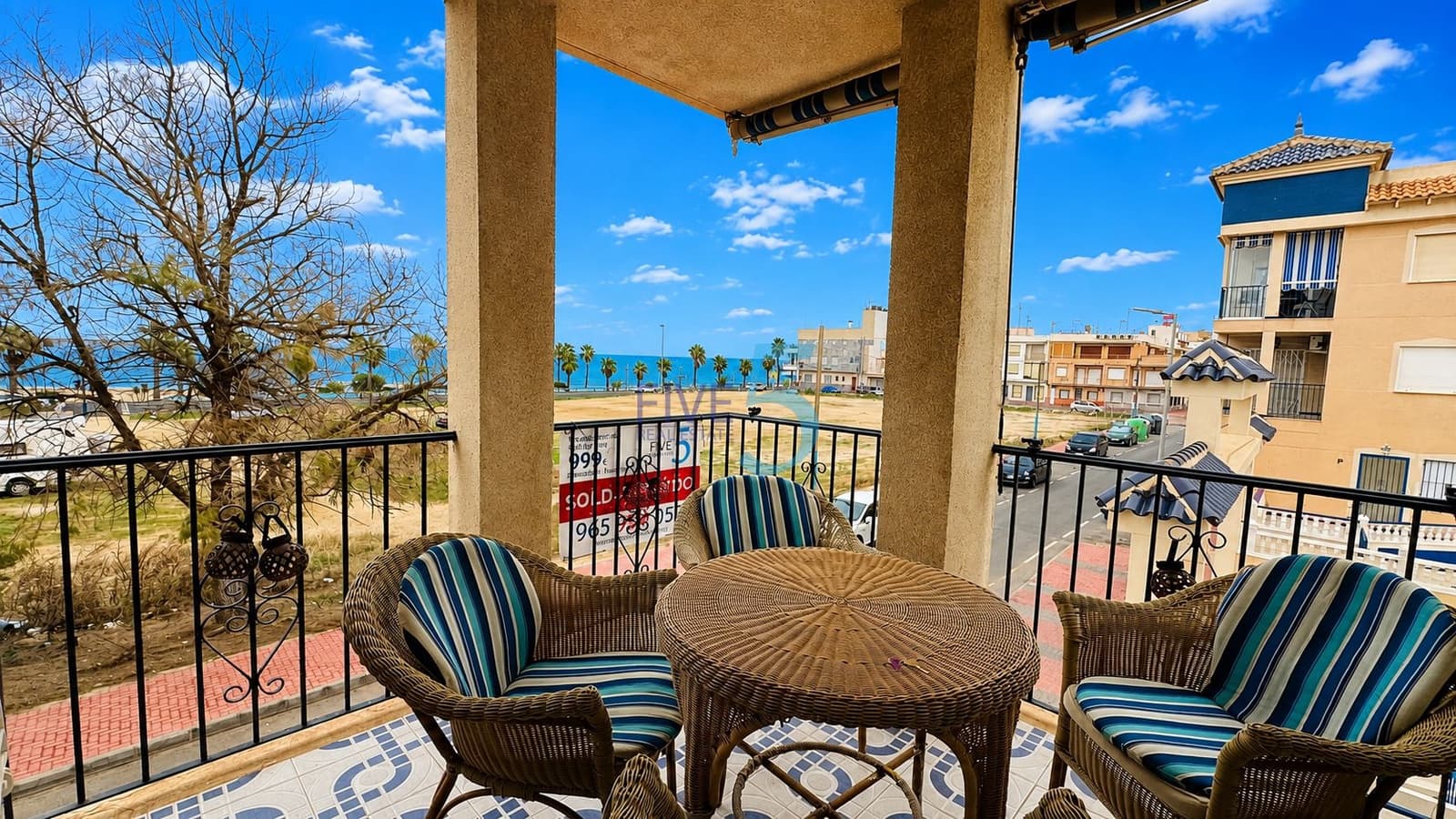 3 quarto Apartamento para venda em Torrevieja com piscina - 259 000 € (Ref: 10132119)