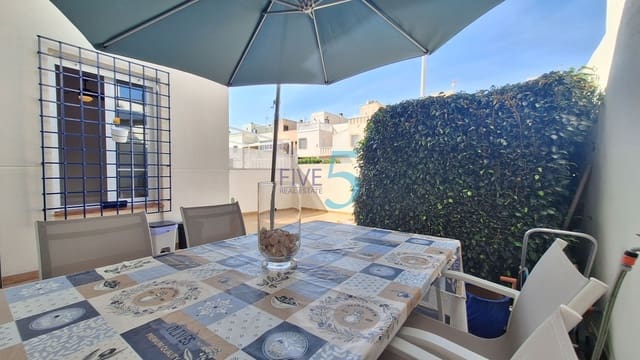 2 makuuhuone Omakotitalo myytävänä paikassa San Pedro del Pinatar - 179 000 € (Ref: 10132120)