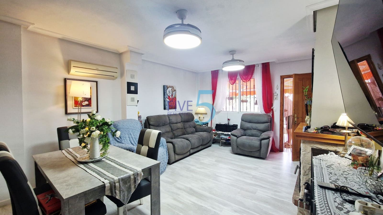 3 camera da letto Casa in vendita in Torre de la Horadada con piscina garage - 265.000 € (Rif: 10132155)