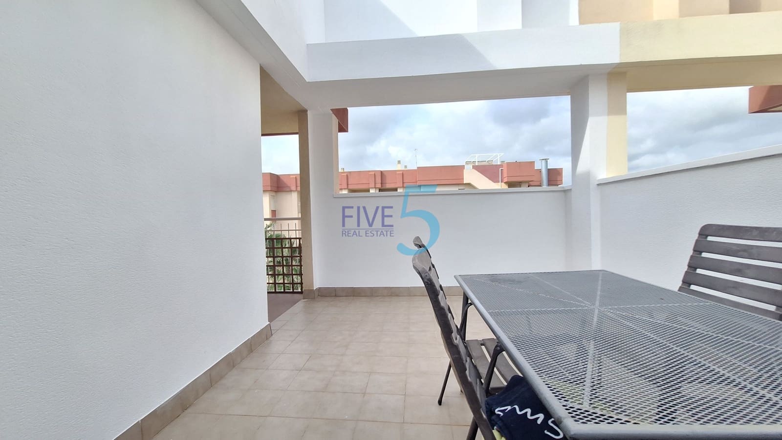3 sovrum Lägenhet till salu i Orihuela Costa med pool - 279 900 € (Ref: 10132156)