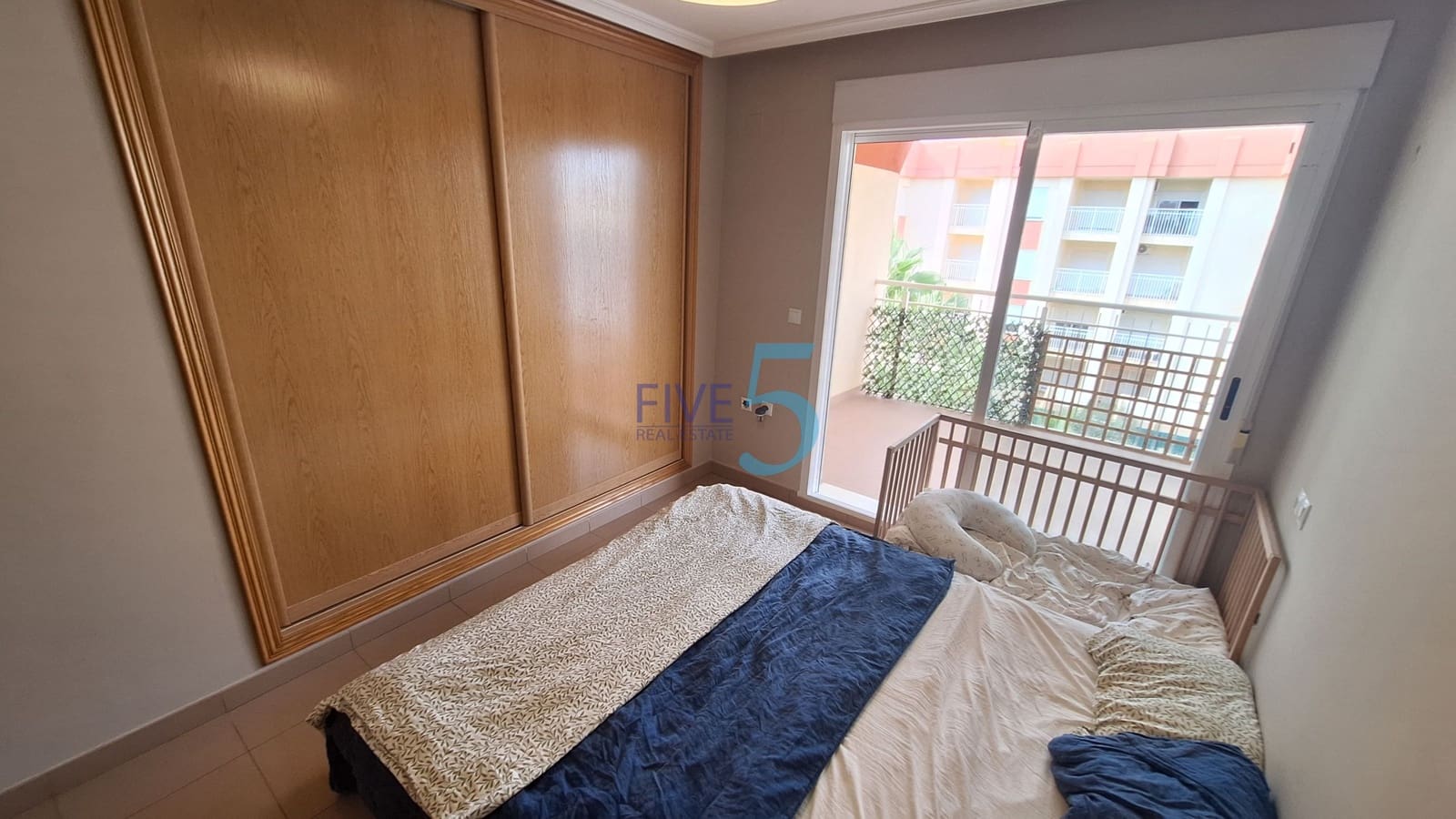 3 sovrum Lägenhet till salu i Orihuela Costa med pool - 279 900 € (Ref: 10132156)