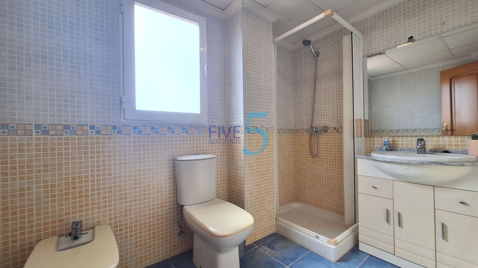 3 sovrum Lägenhet till salu i Orihuela Costa med pool - 279 900 € (Ref: 10132156)