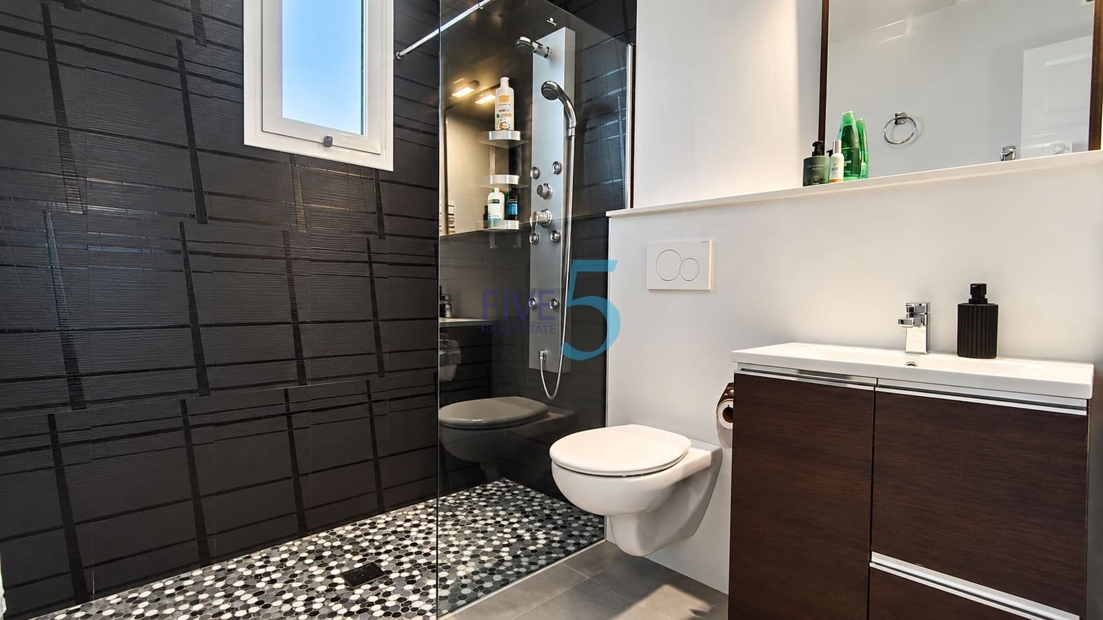 3 camera da letto Villa in vendita in Ciudad Quesada con piscina garage - 275.000 € (Rif: 10134919)