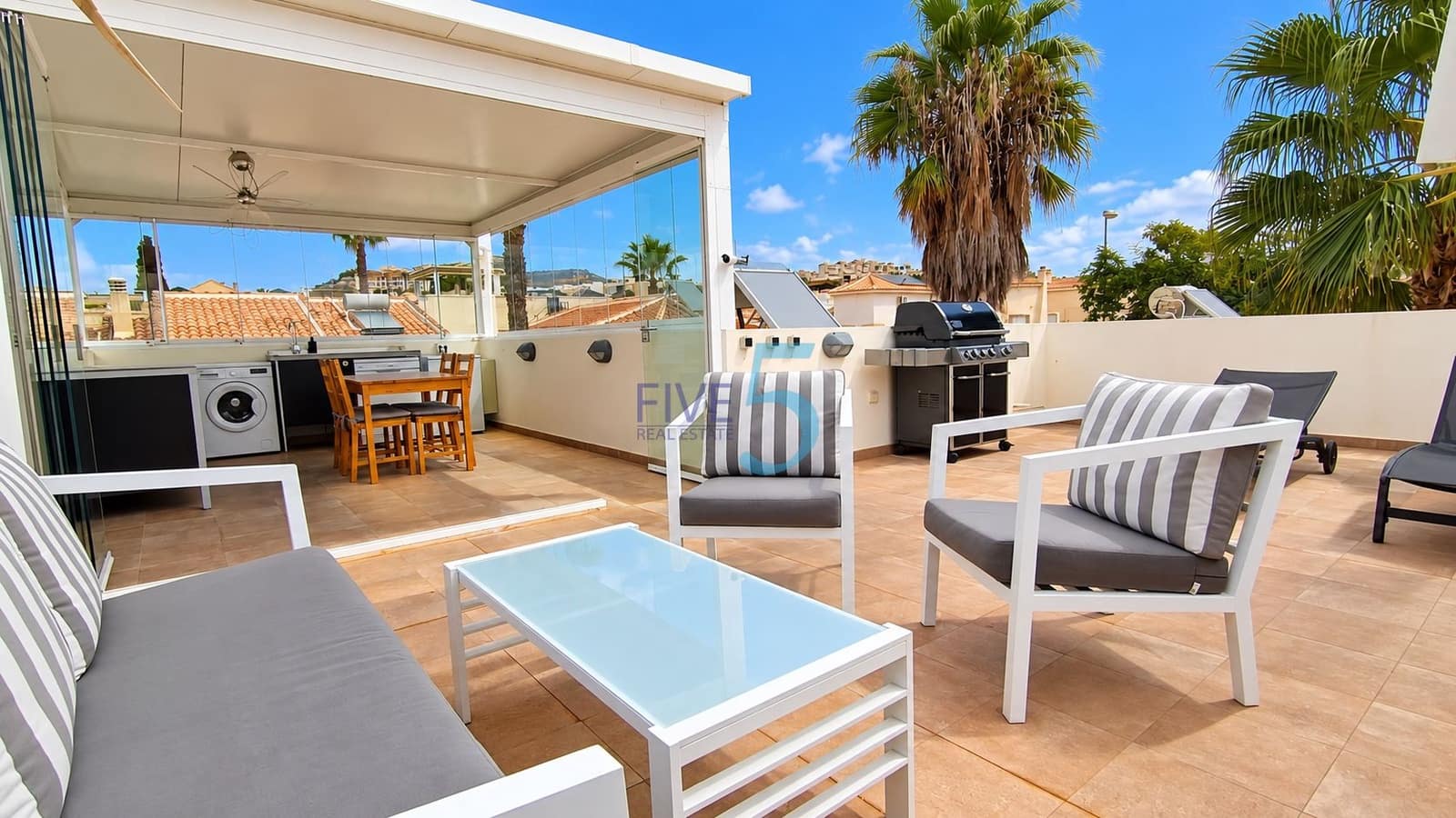 3 camera da letto Villa in vendita in Ciudad Quesada con piscina garage - 275.000 € (Rif: 10134919)