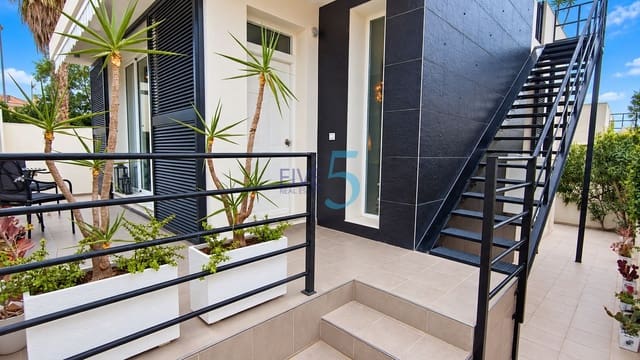 3 camera da letto Villa in vendita in Ciudad Quesada, Rojales con piscina garage - 275.000 € (Rif: 10134919)