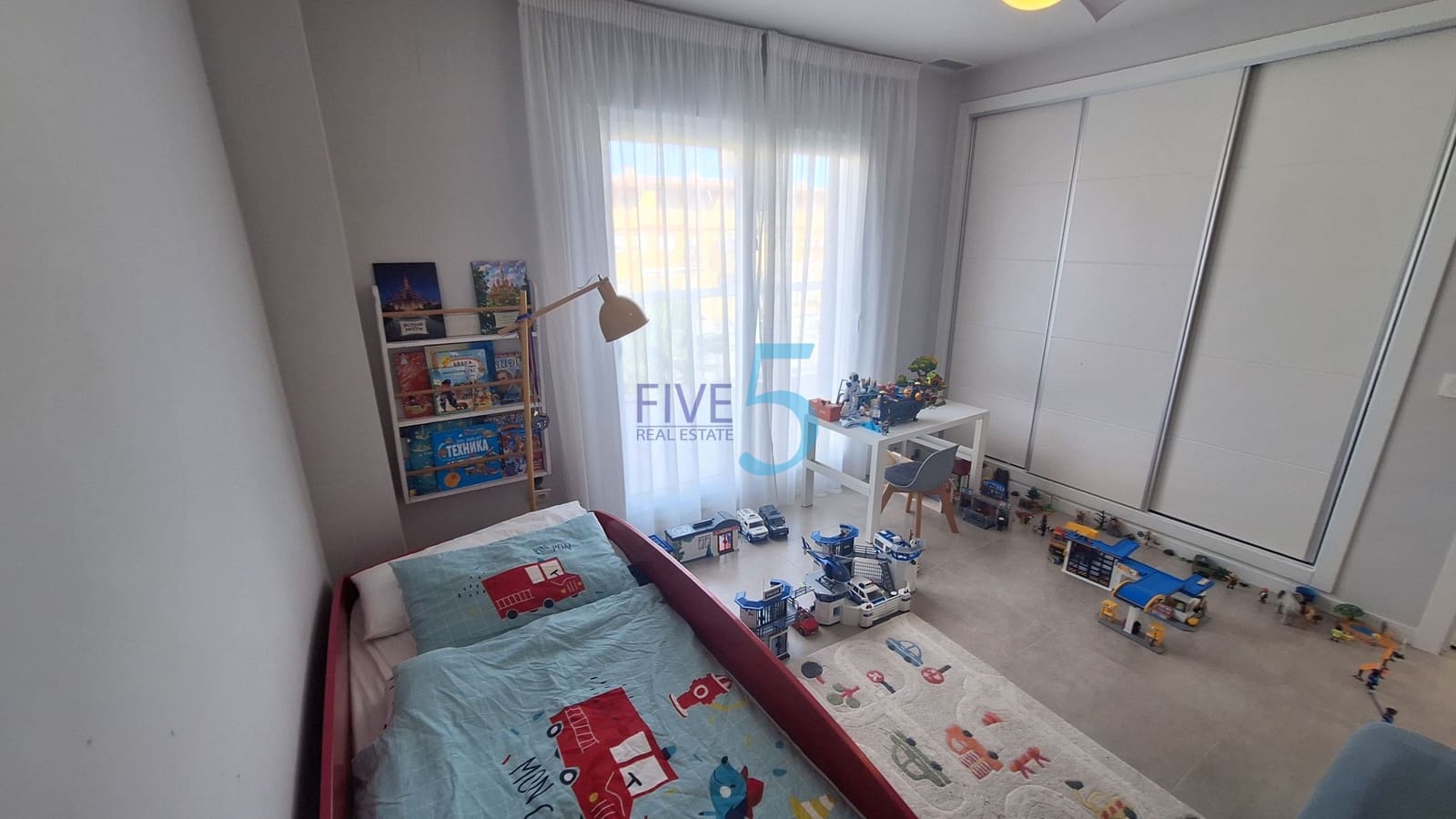 4 slaapkamer Villa te koop in San Pedro del Pinatar met zwembad garage - € 595.000 (Ref: 10135328)