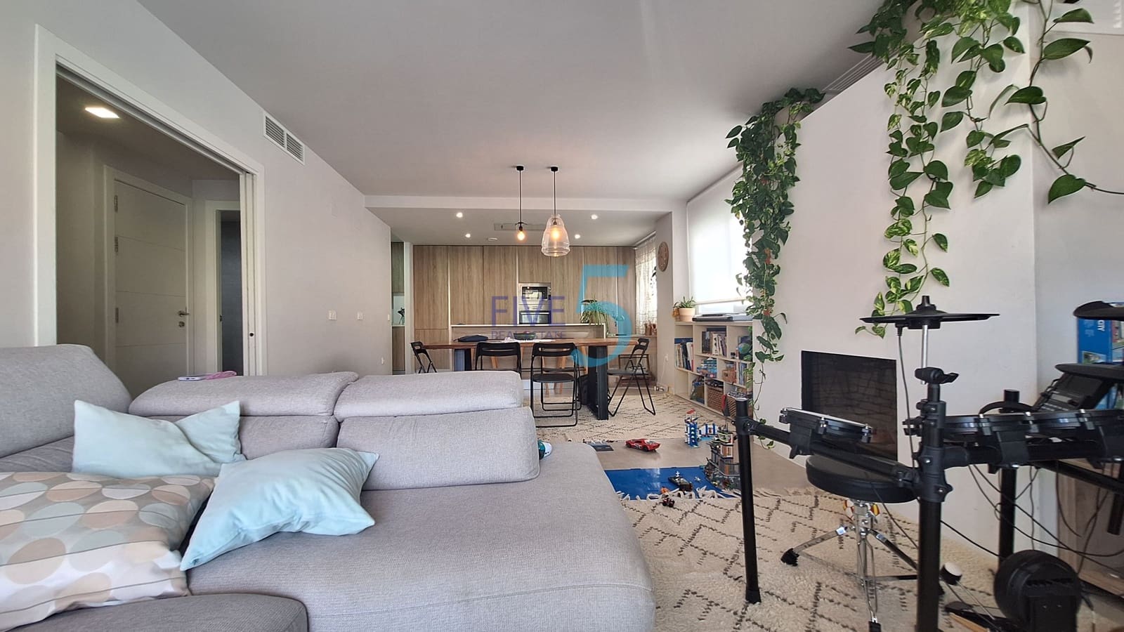 4 slaapkamer Villa te koop in San Pedro del Pinatar met zwembad garage - € 595.000 (Ref: 10135328)