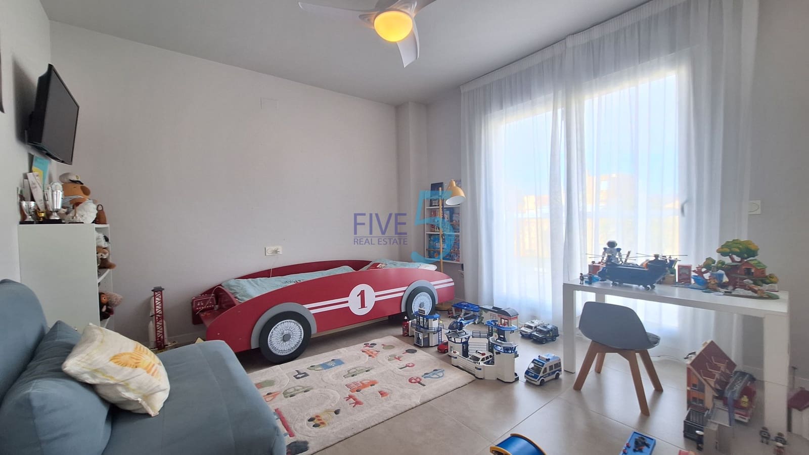 4 slaapkamer Villa te koop in San Pedro del Pinatar met zwembad garage - € 595.000 (Ref: 10135328)