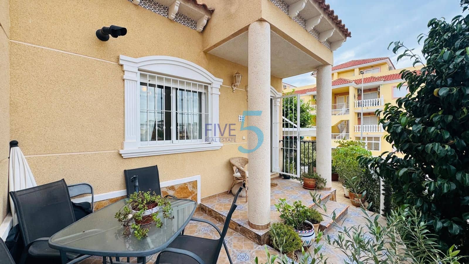 2 chambre Maison de Ville à vendre à Villamartin avec piscine - 195 000 € (Ref: 10138874)