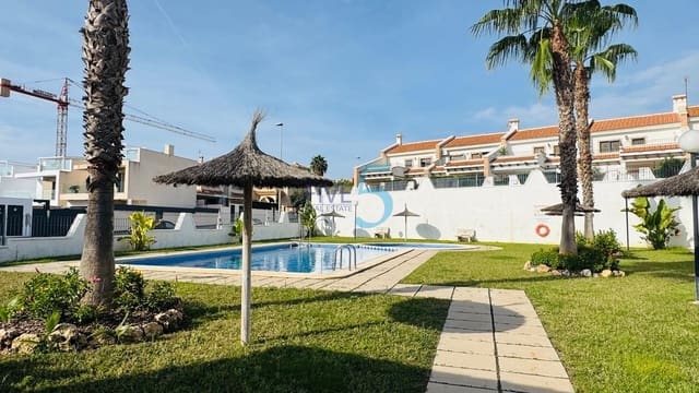 3 soverom Hus til salgs i San Miguel de Salinas med svømmebasseng - € 269 000 (Ref: 10138972)