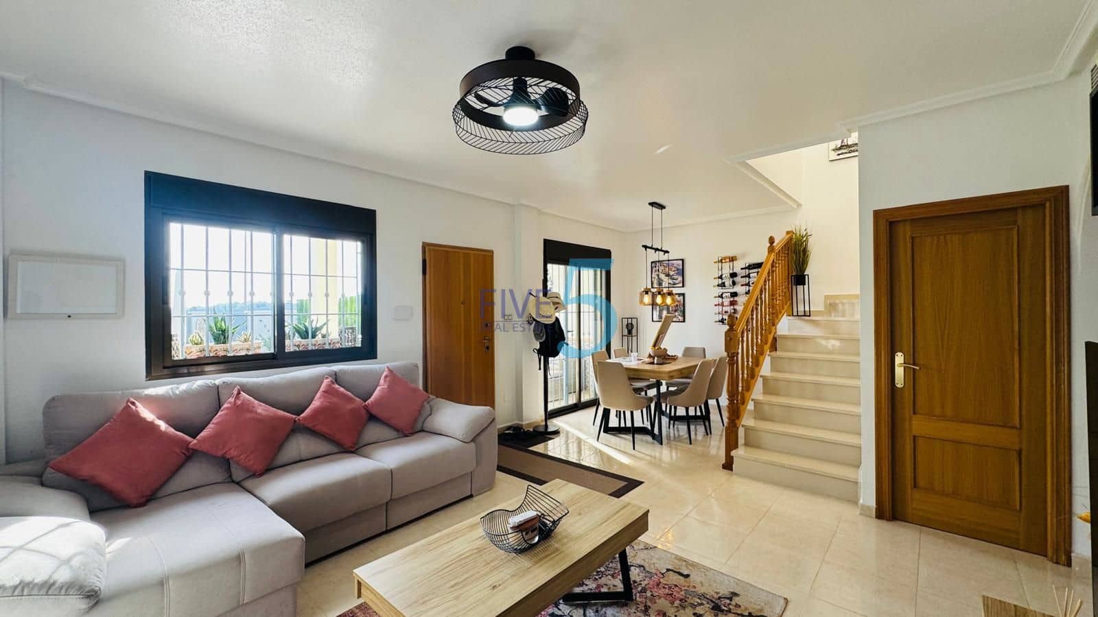 3 soverom Hus til salgs i San Miguel de Salinas med svømmebasseng - € 269 000 (Ref: 10138972)