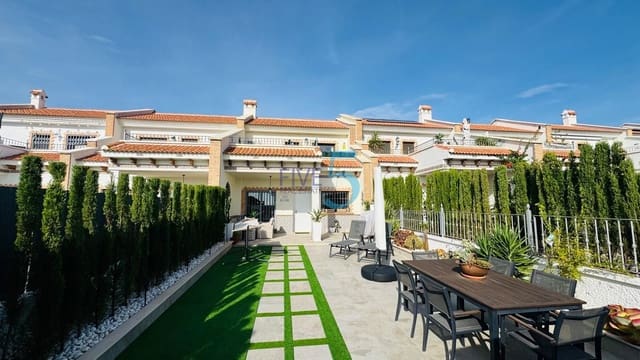 3 soverom Hus til salgs i San Miguel de Salinas med svømmebasseng - € 269 000 (Ref: 10138972)