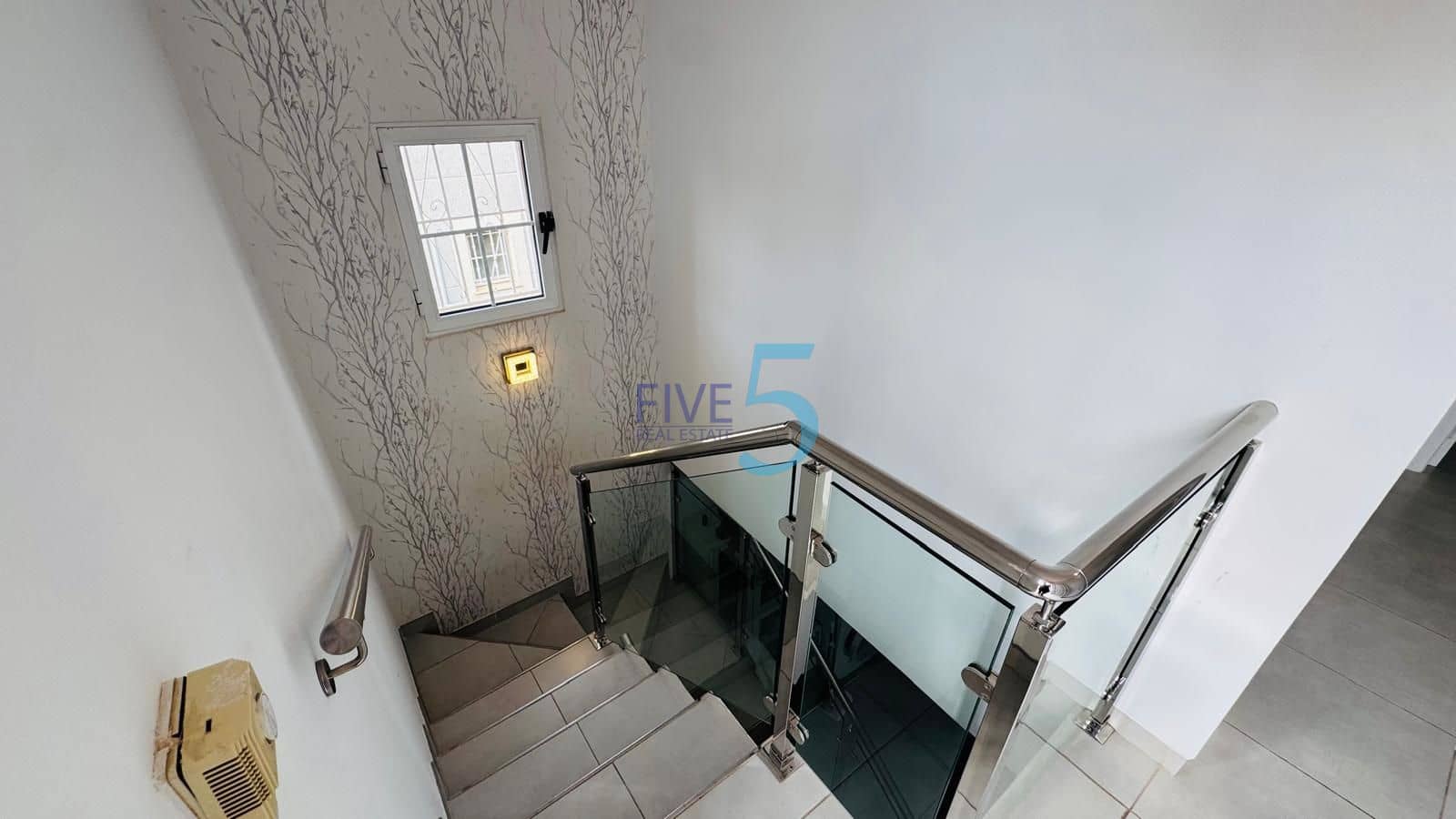 4 quarto Moradia para venda em Playa Flamenca com piscina garagem - 350 000 € (Ref: 10138973)
