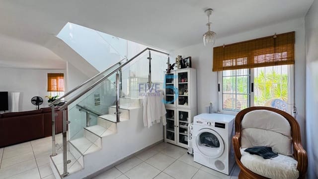 4 quarto Moradia para venda em Playa Flamenca, Orihuela com piscina garagem - 350 000 € (Ref: 10138973)