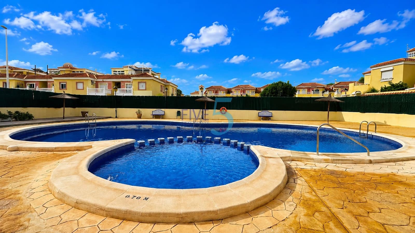 3 slaapkamer Appartement te koop in La Zenia met zwembad garage - € 220.000 (Ref: 10138974)