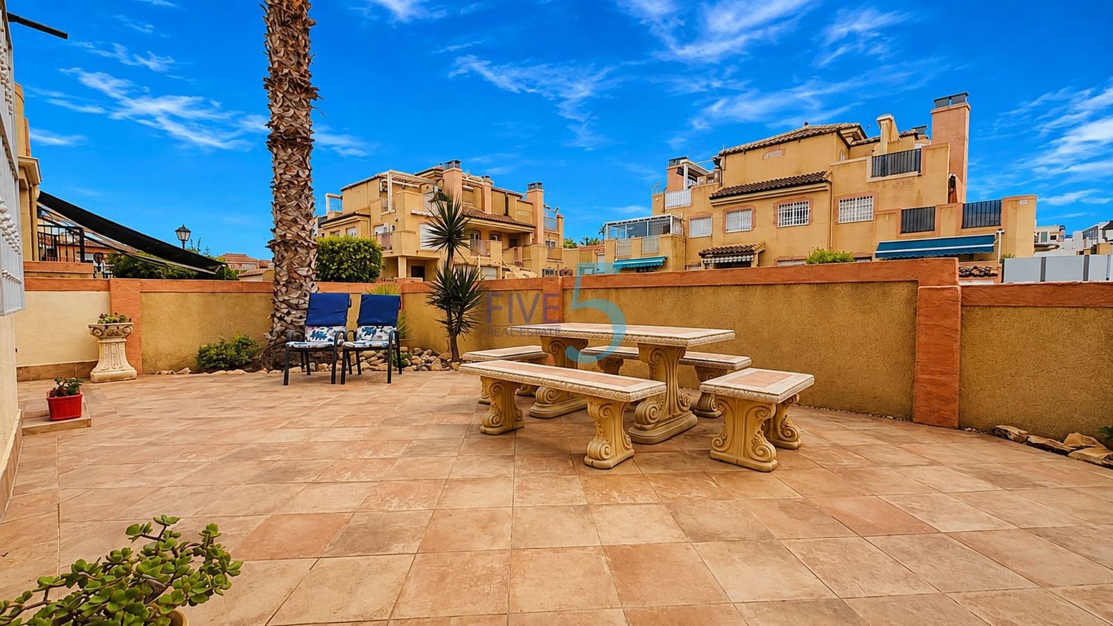 3 bedroom Apartment for sale in La Zenia with pool garage - € 220,000 (Ref: 10138974)