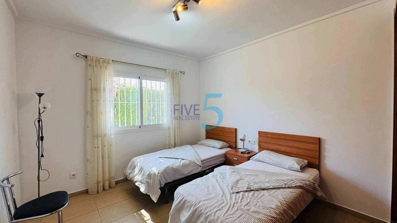 3 slaapkamer Villa te koop in Ciudad Quesada met zwembad garage - € 599.000 (Ref: 10141563)