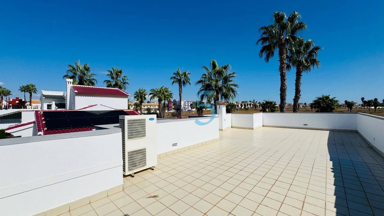 3 slaapkamer Villa te koop in Ciudad Quesada met zwembad garage - € 599.000 (Ref: 10141563)