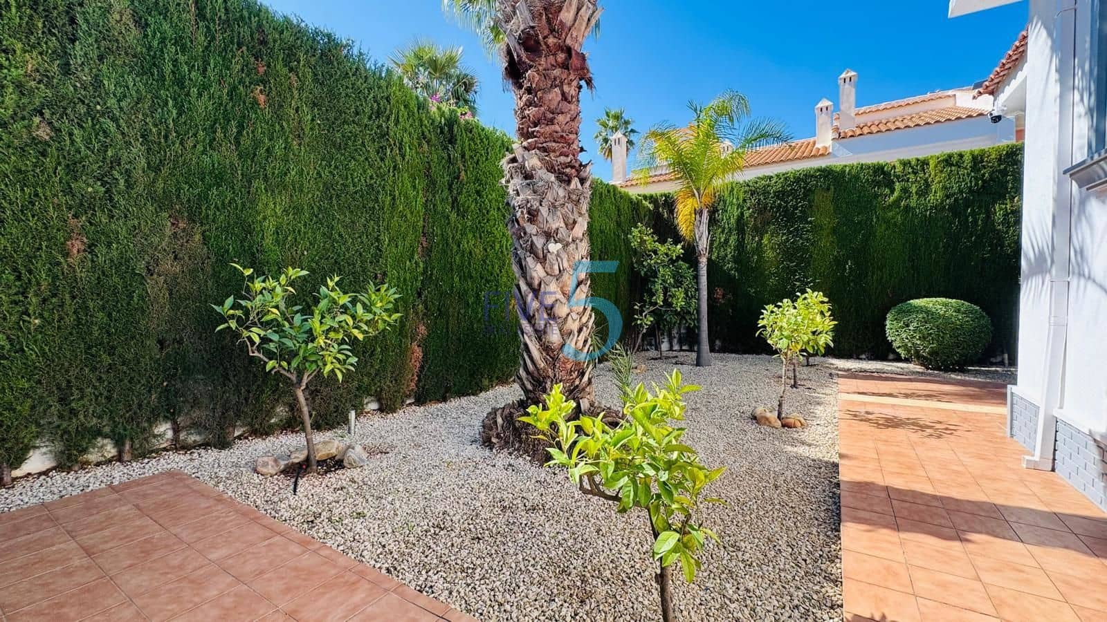 3 slaapkamer Villa te koop in Ciudad Quesada met zwembad garage - € 599.000 (Ref: 10141563)