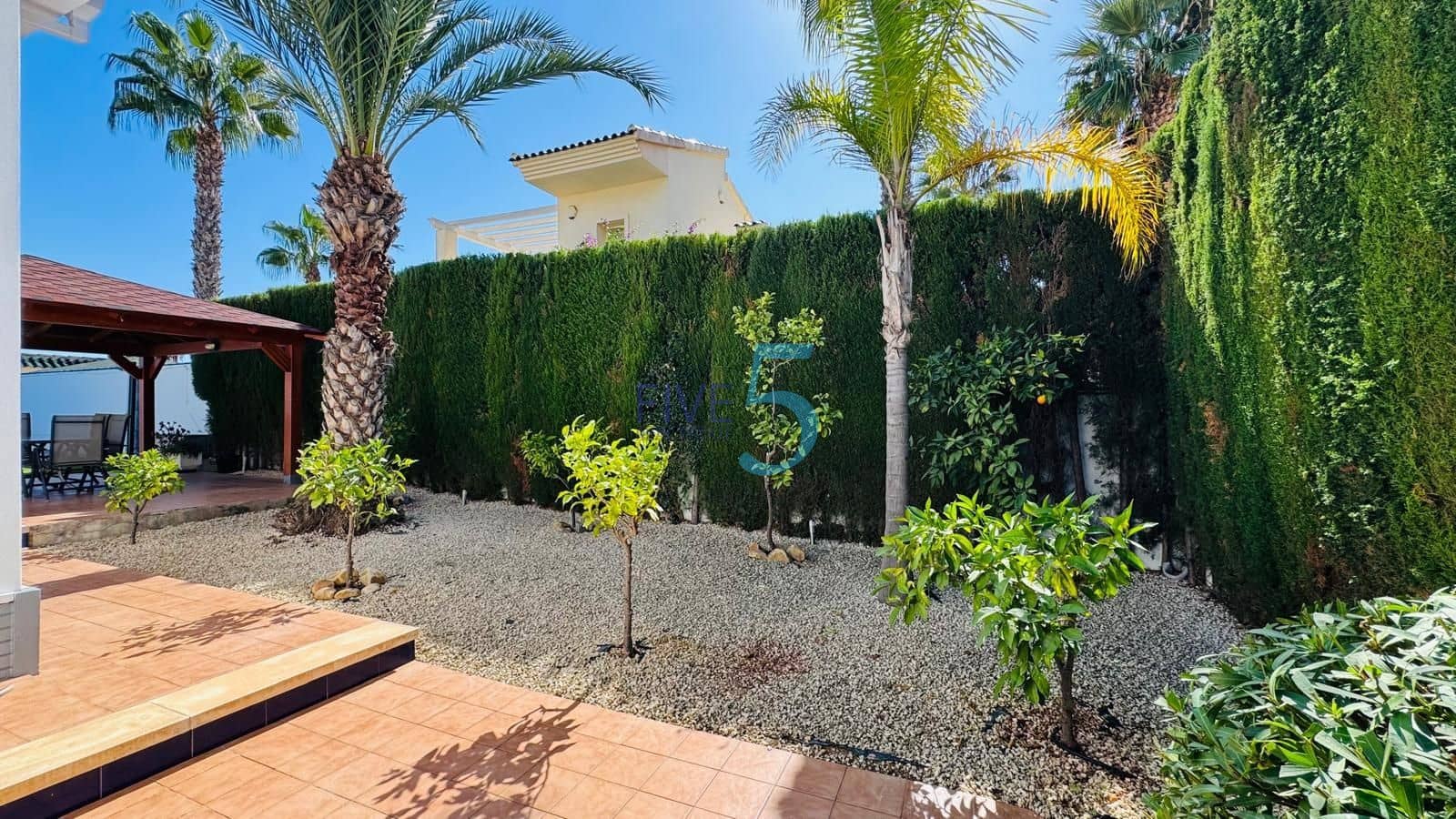 3 slaapkamer Villa te koop in Ciudad Quesada met zwembad garage - € 599.000 (Ref: 10141563)