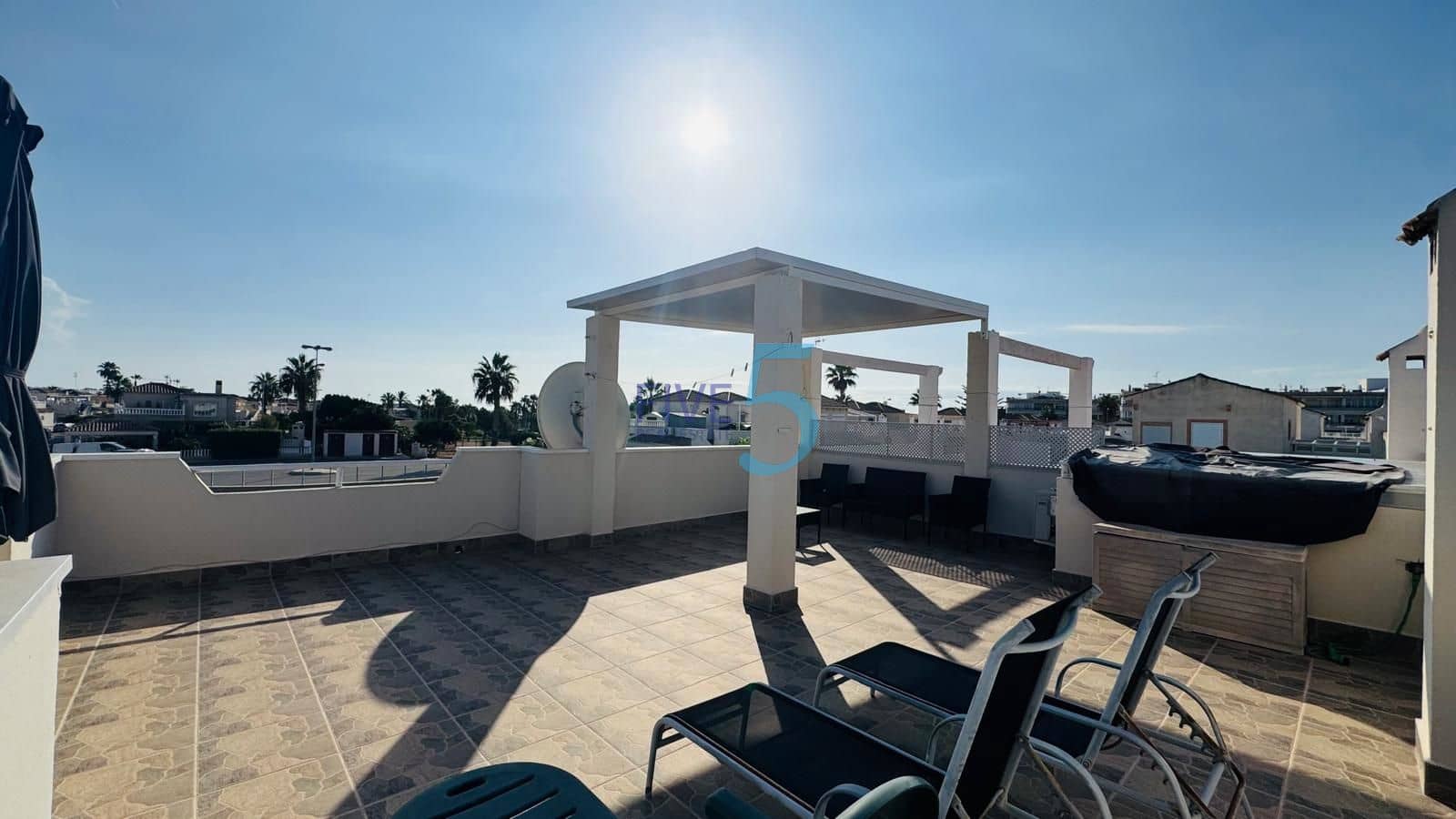 2 chambre Bungalow à vendre à Playa Flamenca avec piscine - 199 500 € (Ref: 10141564)