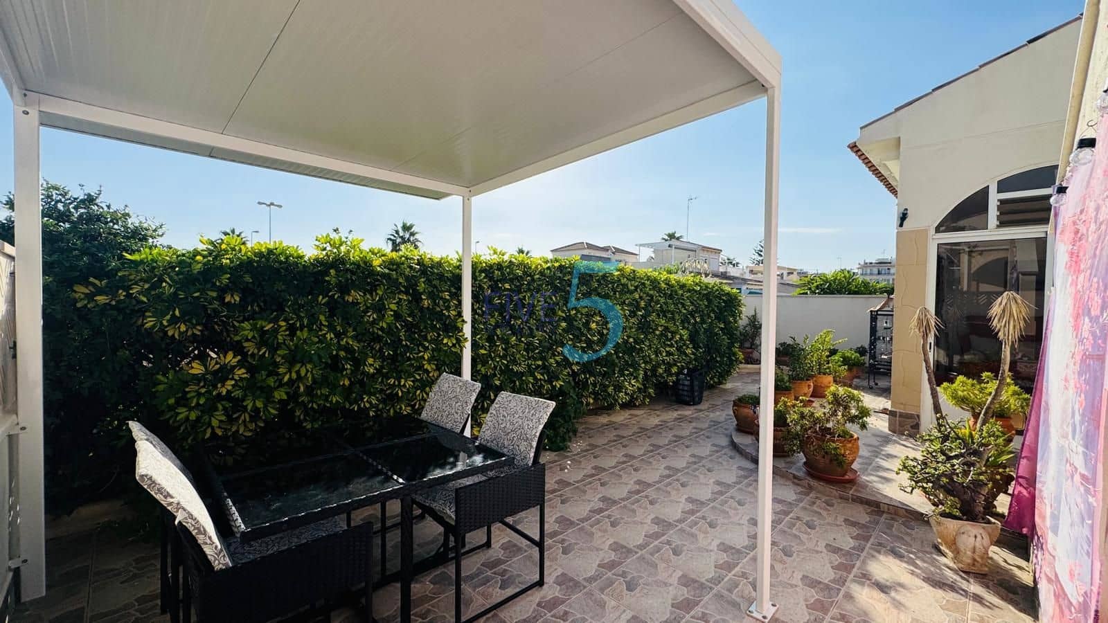 2 chambre Bungalow à vendre à Playa Flamenca avec piscine - 199 500 € (Ref: 10141564)