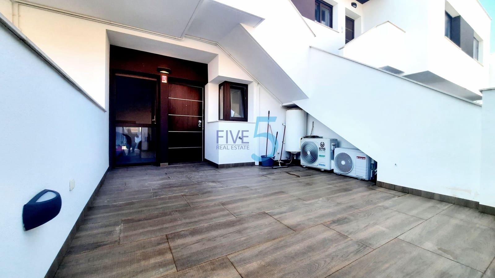 Apartamento de 2 habitaciones en San Pedro del Pinatar en venta con piscina garaje - 249.500 € (Ref: 10145093)